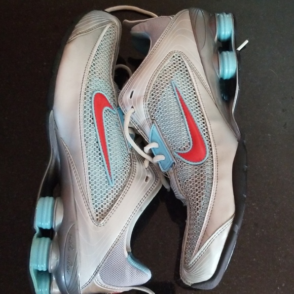 Vintage Nike Shox - Picture 4 of 8